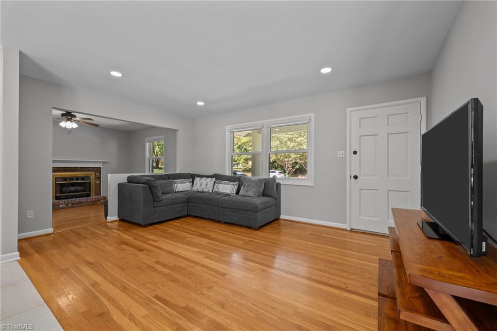 3801 Pershing Court, Greensboro