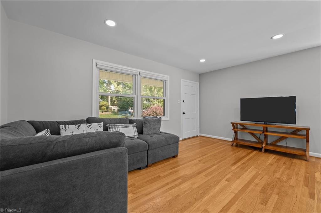 3801 Pershing Court, Greensboro