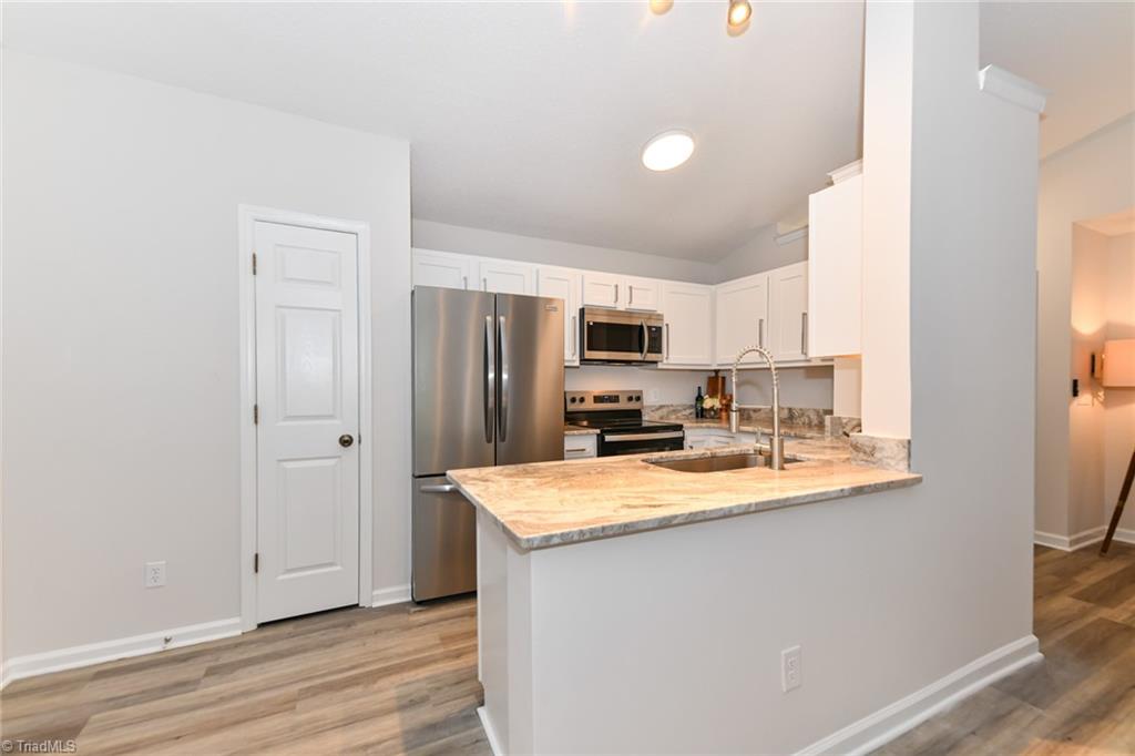 3638 Morris Farm Drive # 3B