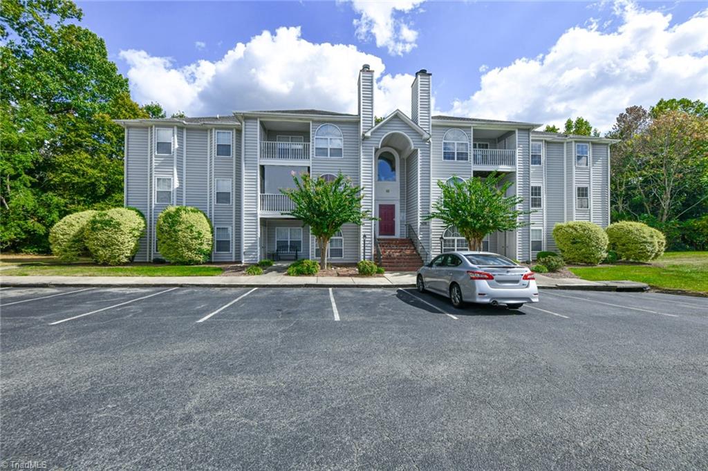 3638 Morris Farm Drive # 3B