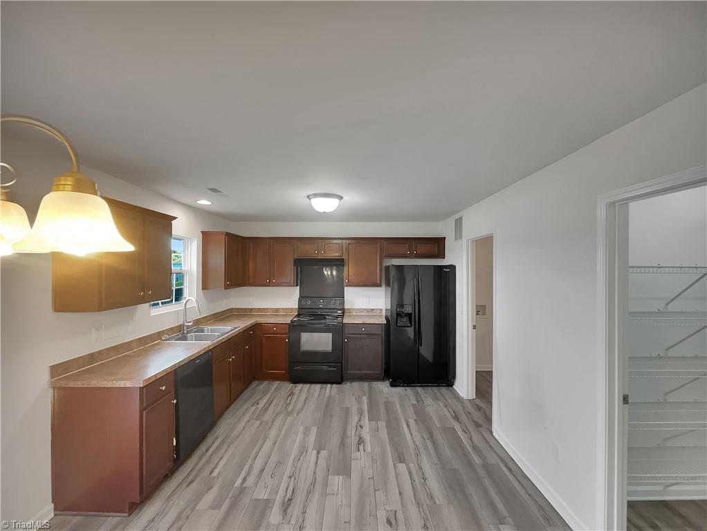 3661 Briarmeade Road