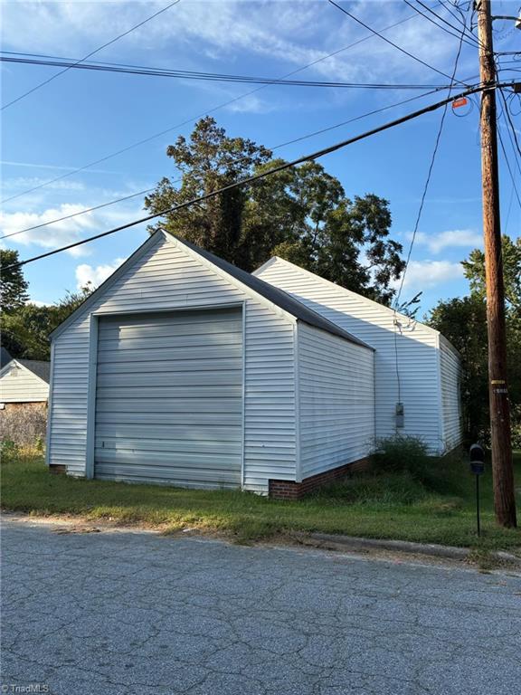 1000 Sykes Avenue