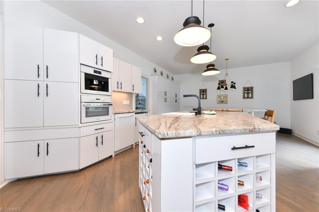 306 Saint Lauren Drive