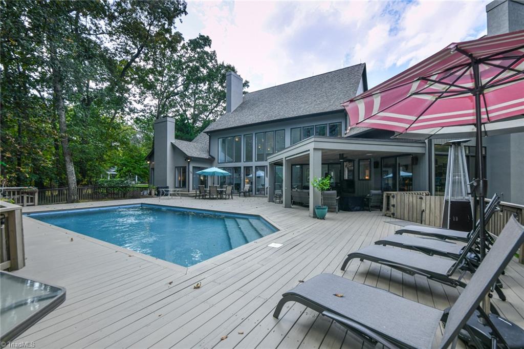 306 Saint Lauren Drive