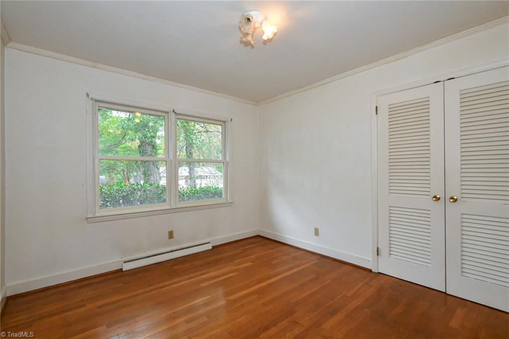 2503 W Cornwallis Drive