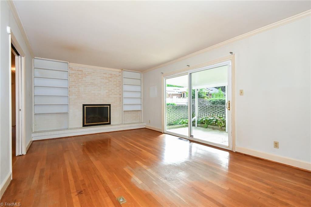 2503 W Cornwallis Drive