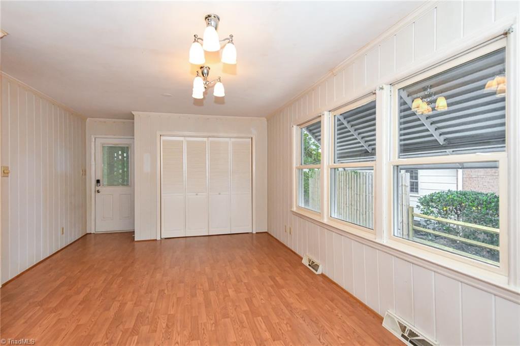 2503 W Cornwallis Drive