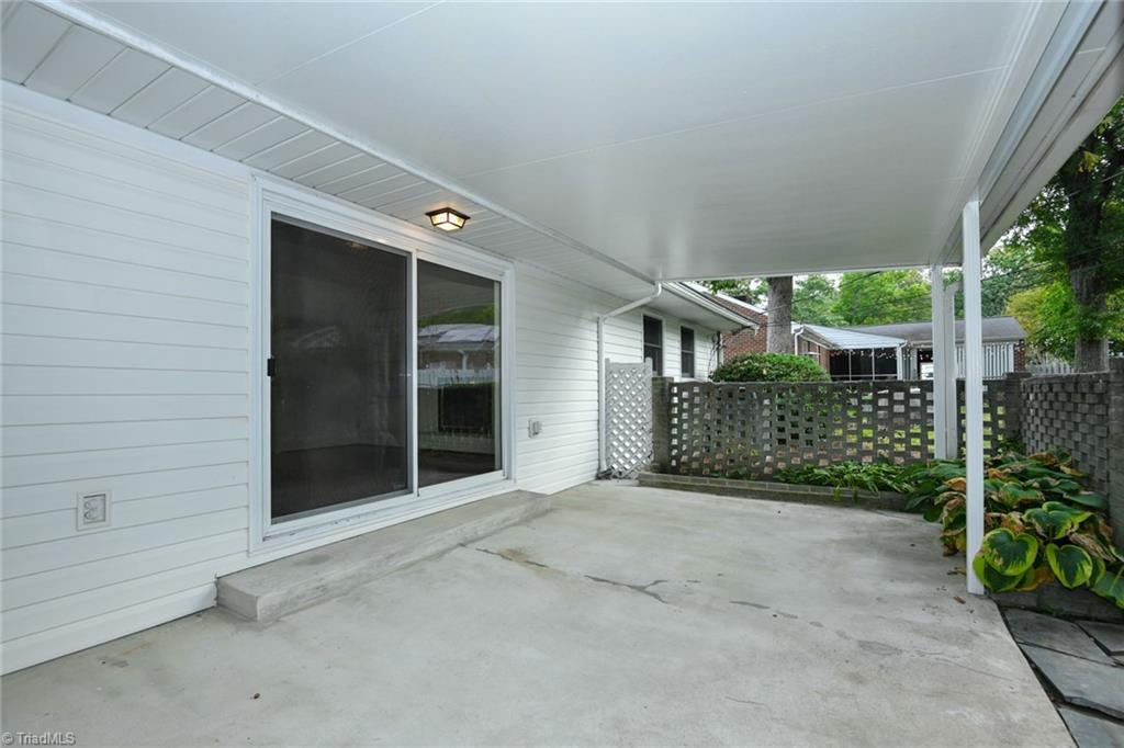 2503 W Cornwallis Drive