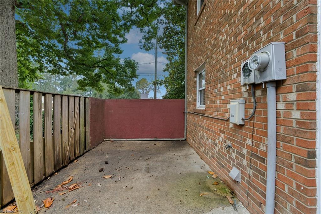 1931 Vantage Point Place