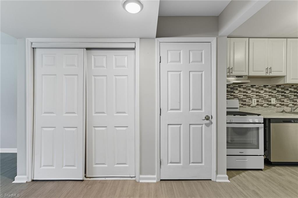 1931 Vantage Point Place