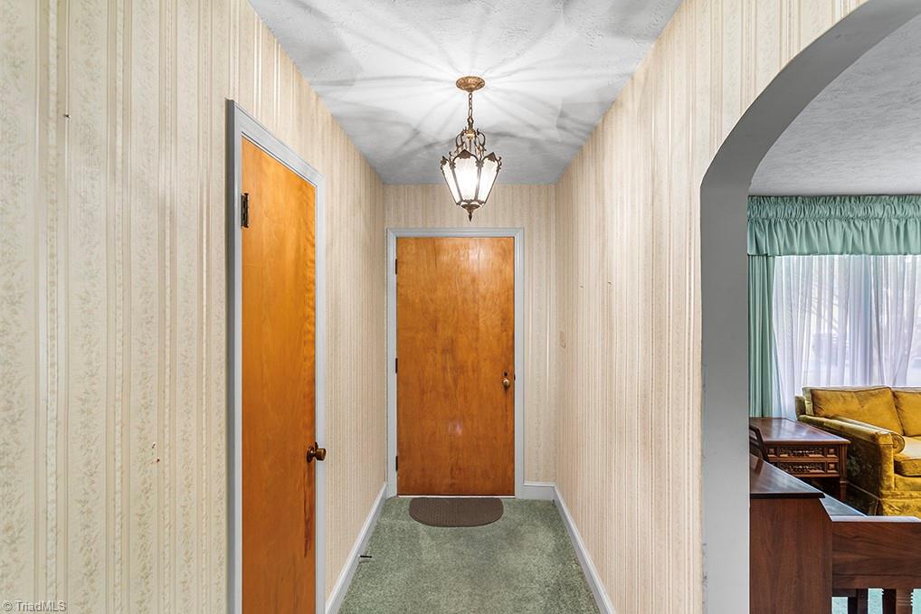 2543 Wicker Lovell Road, Randleman