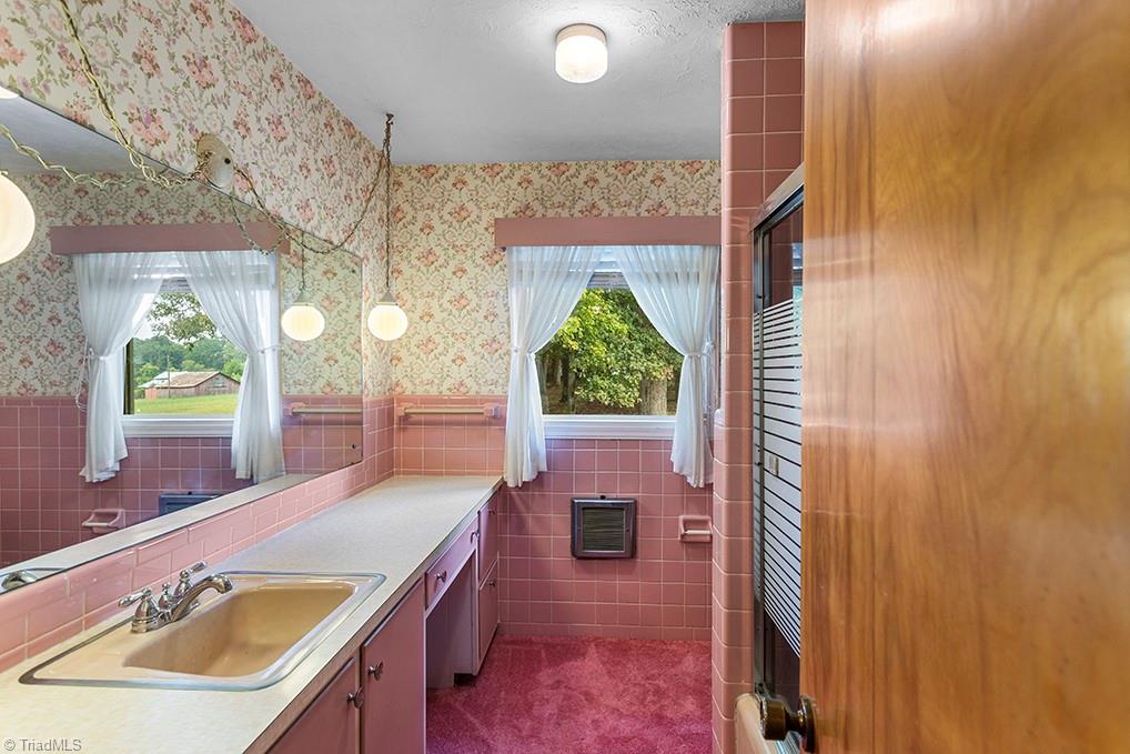 2543 Wicker Lovell Road, Randleman