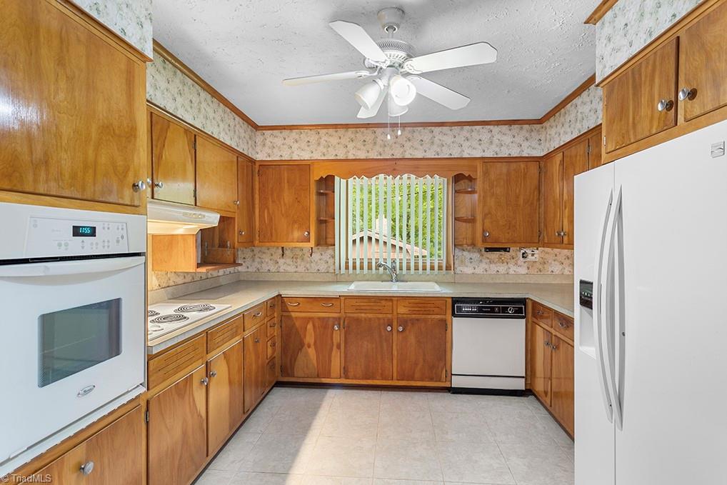 2543 Wicker Lovell Road, Randleman