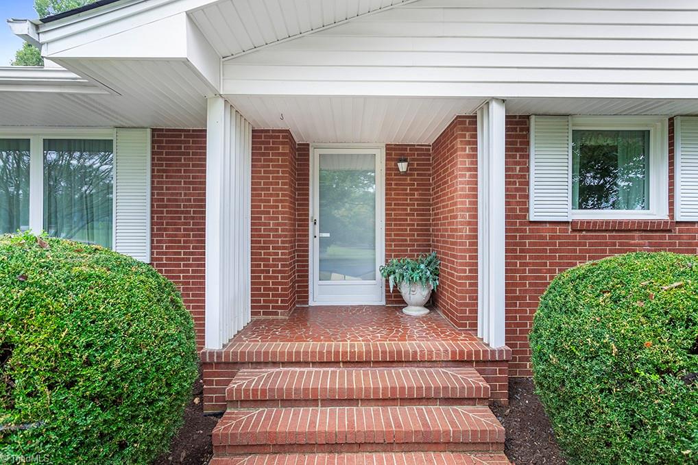 2543 Wicker Lovell Road, Randleman