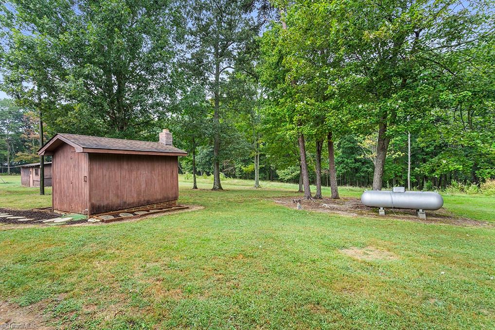 2543 Wicker Lovell Road, Randleman