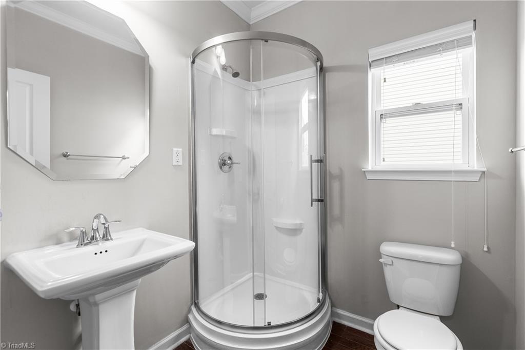 5506 Tier View Trail