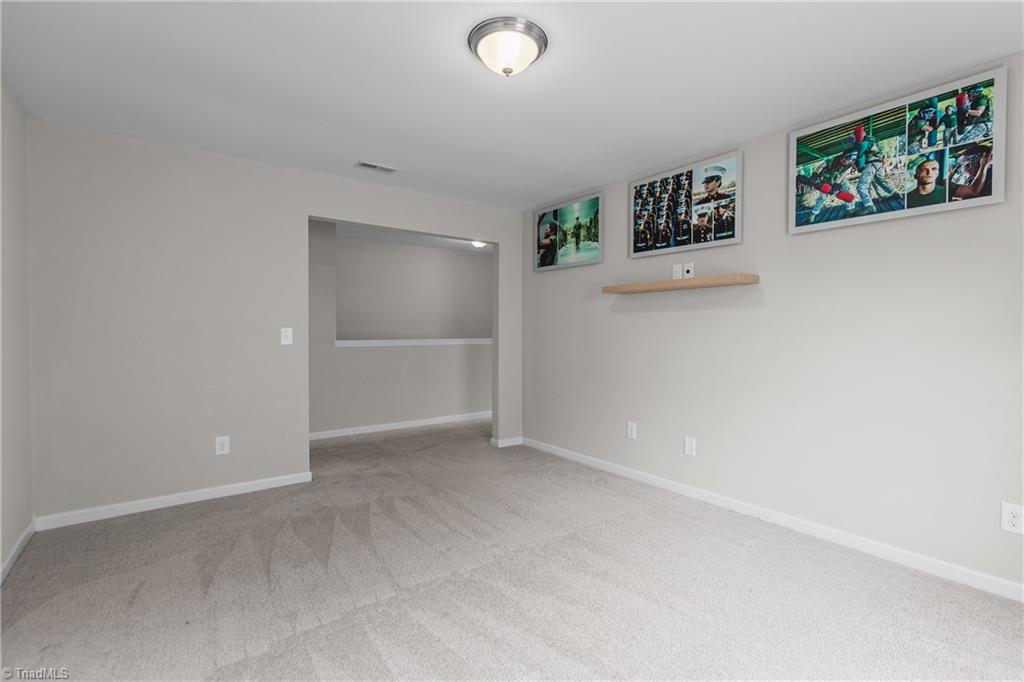 5506 Tier View Trail