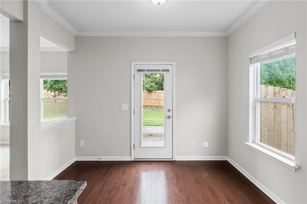 5506 Tier View Trail