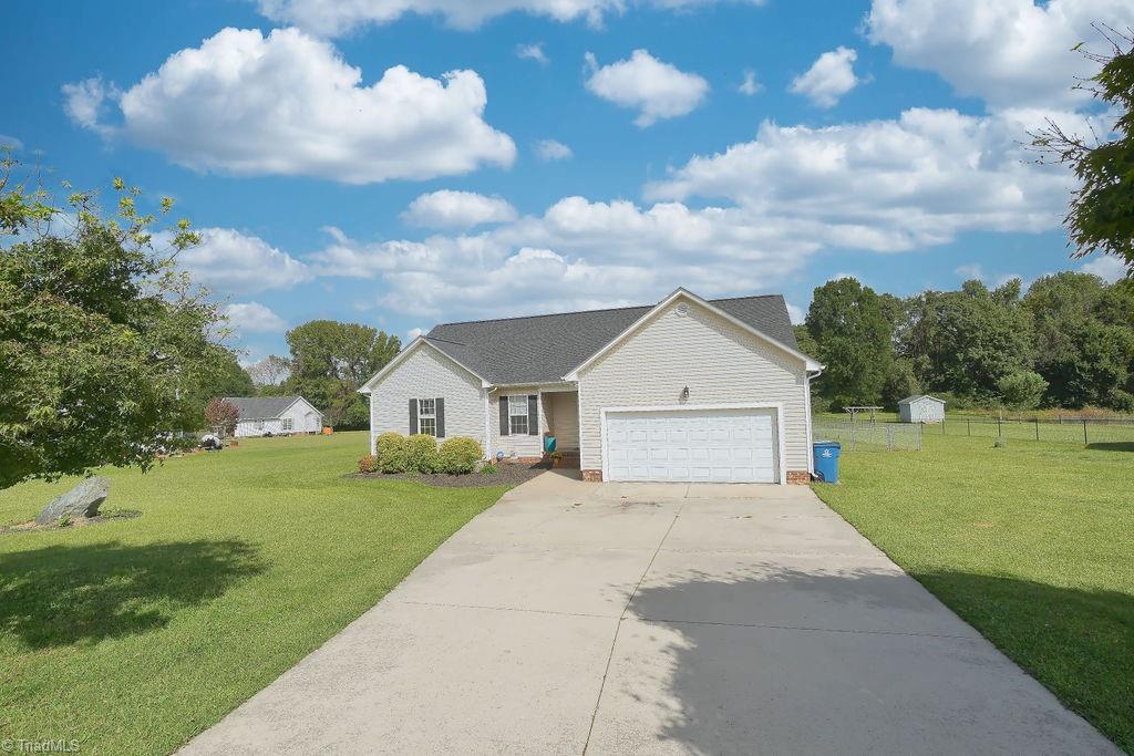7503 Inglewood Road