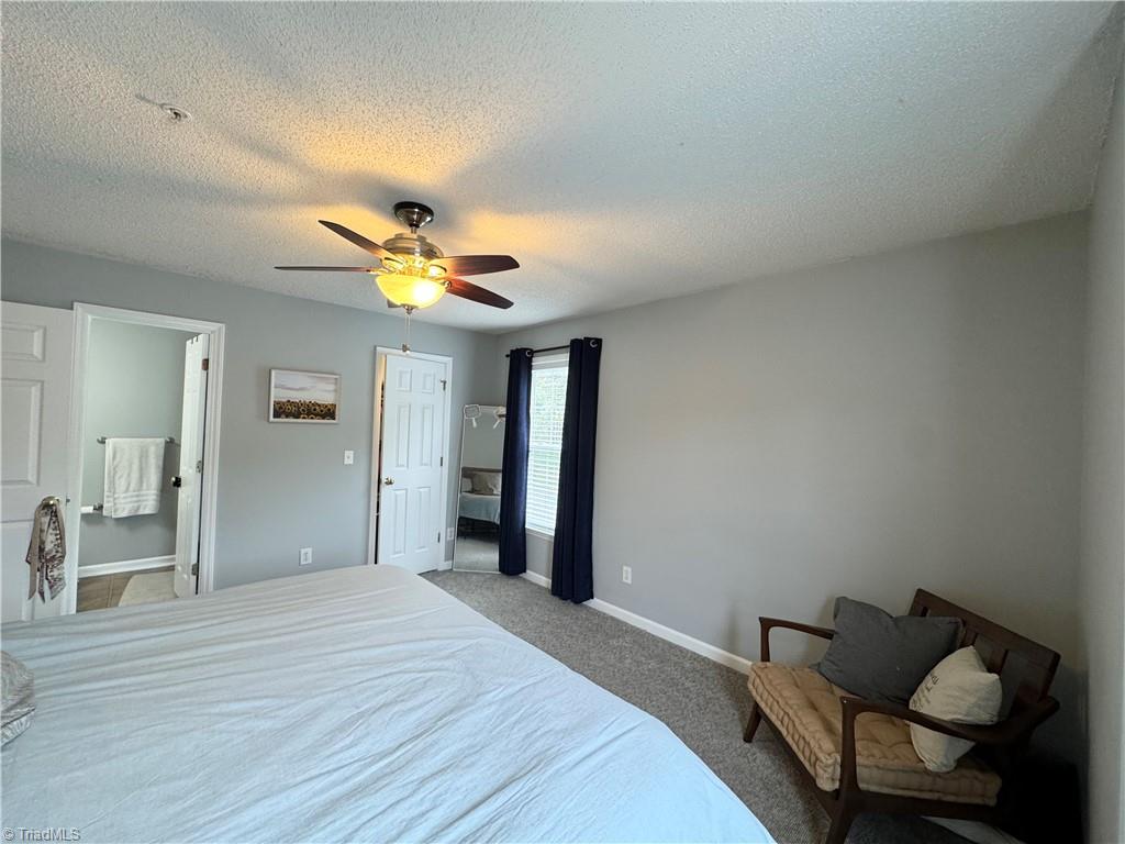 421 Rivertree Lane, Winston-Salem