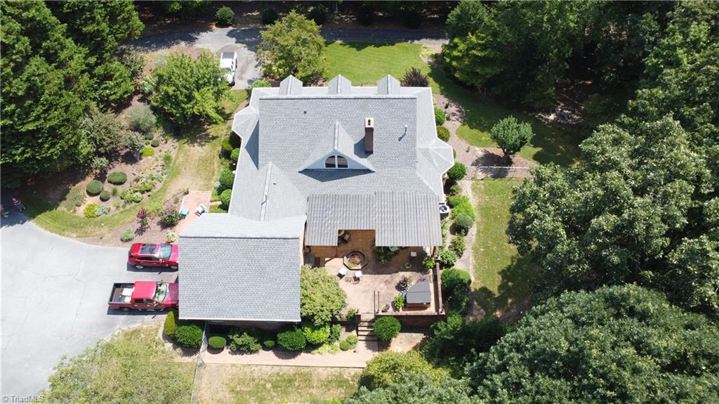 1319 E Allred Street