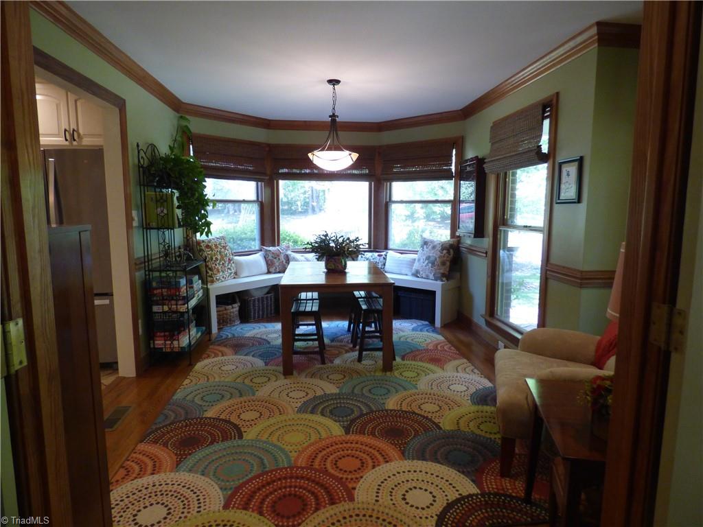 1319 E Allred Street