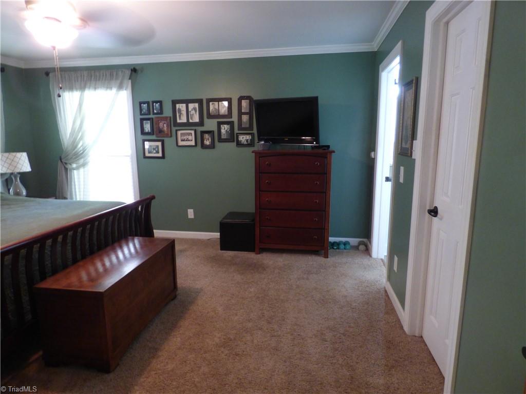 1319 E Allred Street