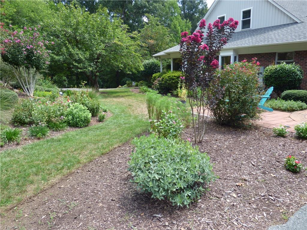 1319 E Allred Street