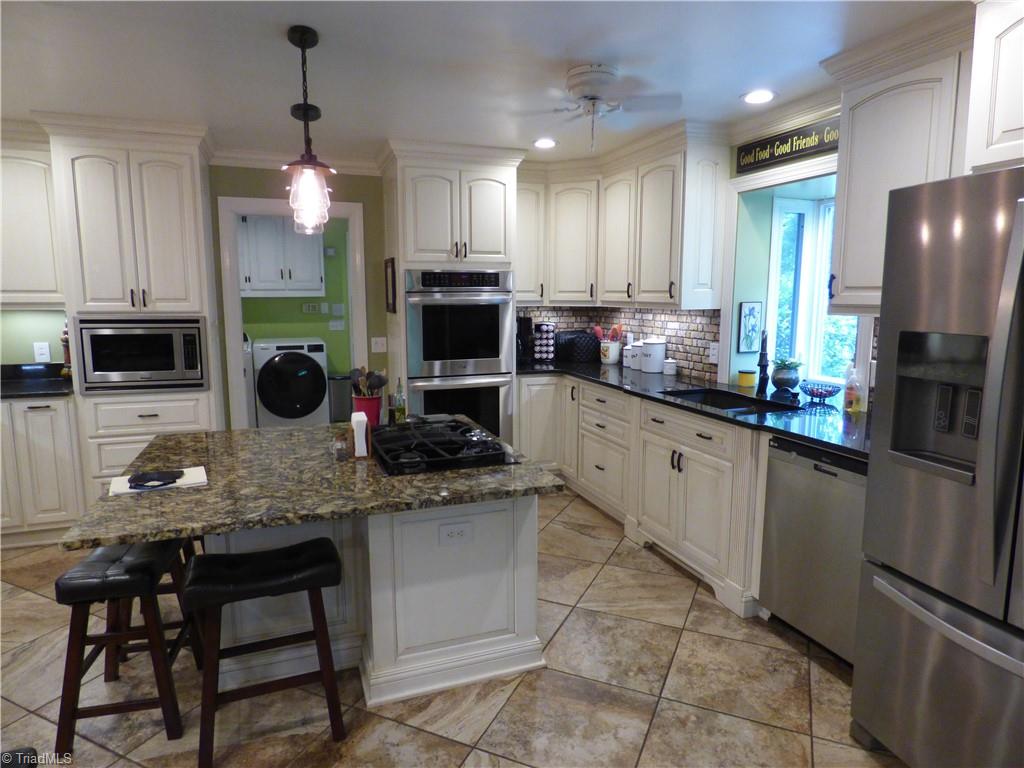 1319 E Allred Street