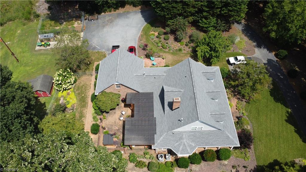 1319 E Allred Street