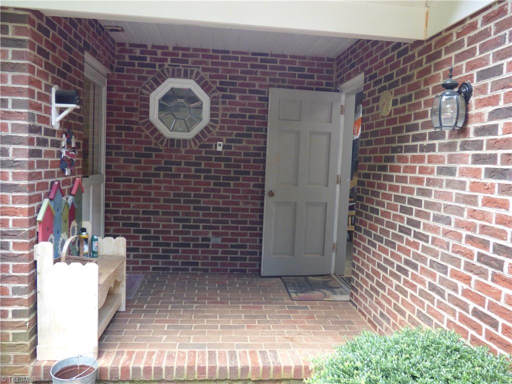 1319 E Allred Street