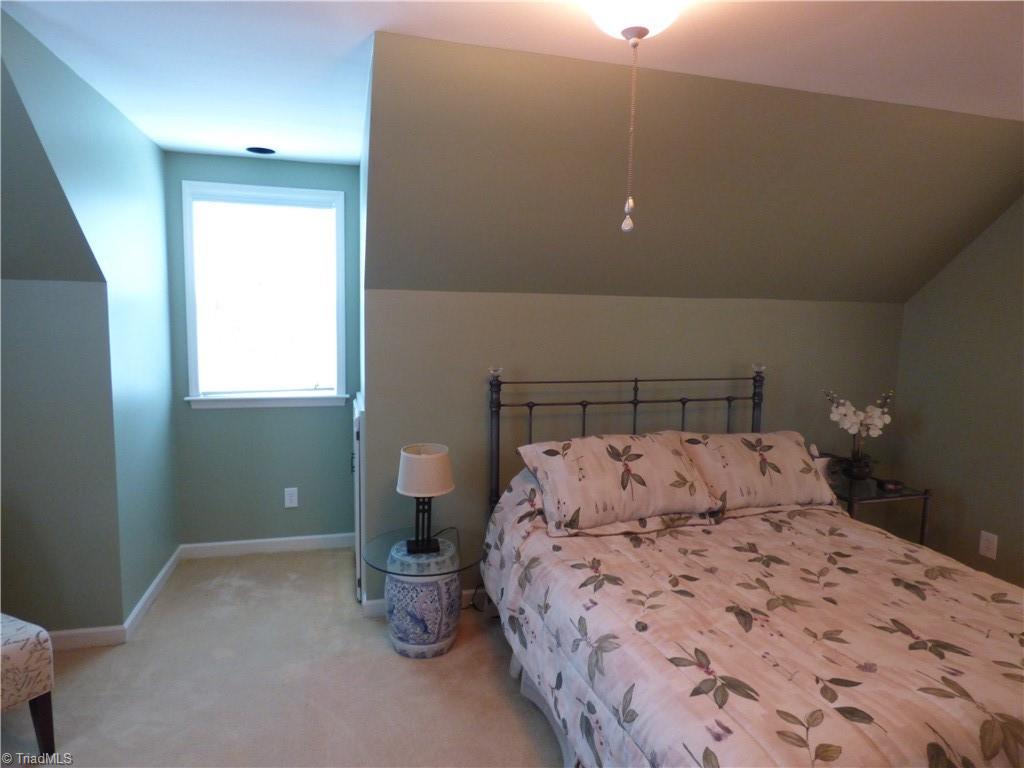 1319 E Allred Street