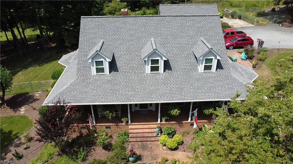 1319 E Allred Street