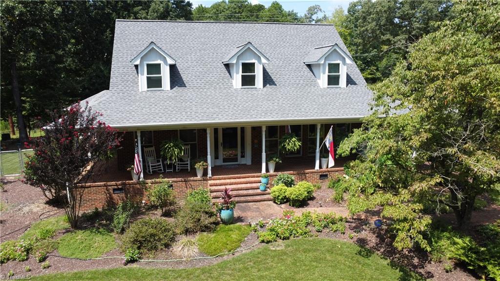 1319 E Allred Street