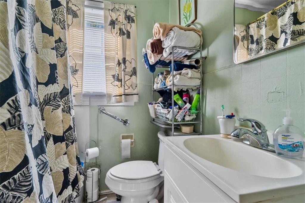 217 Carter Street # B Unit: A & B