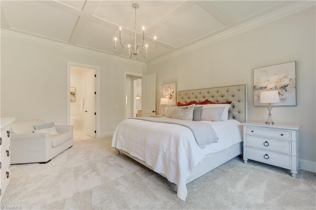 603 Kimpton Court