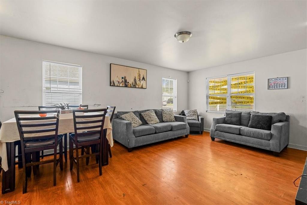 1772 Richard Allen Lane, Winston-Salem