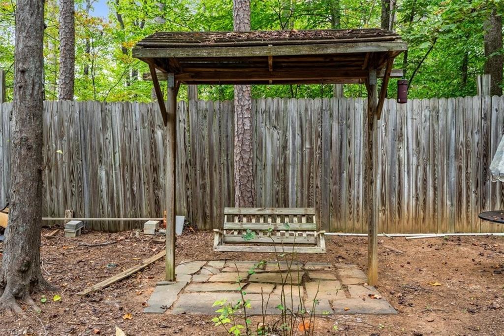 858 Church Street Extension