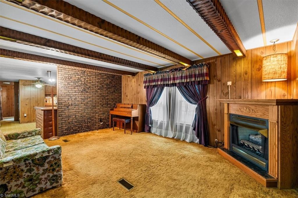 858 Church Street Extension