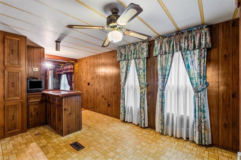 858 Church Street Extension