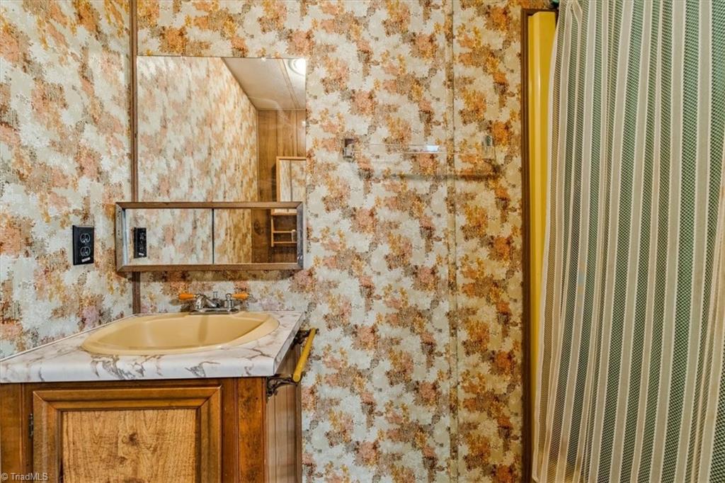 858 Church Street Extension