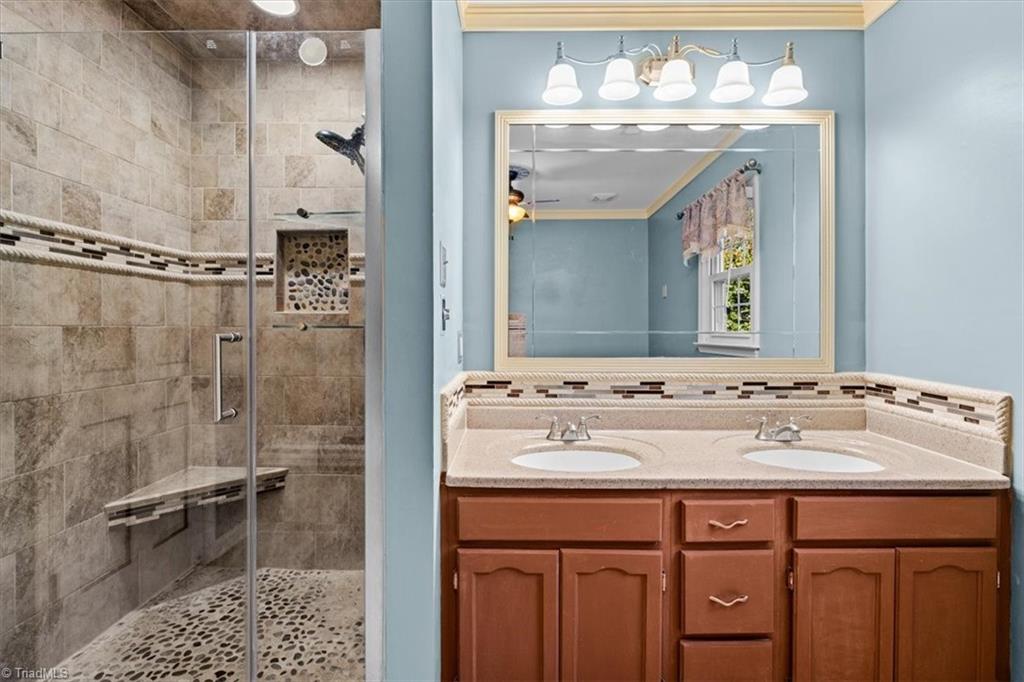 1516 Chimney Rock Drive