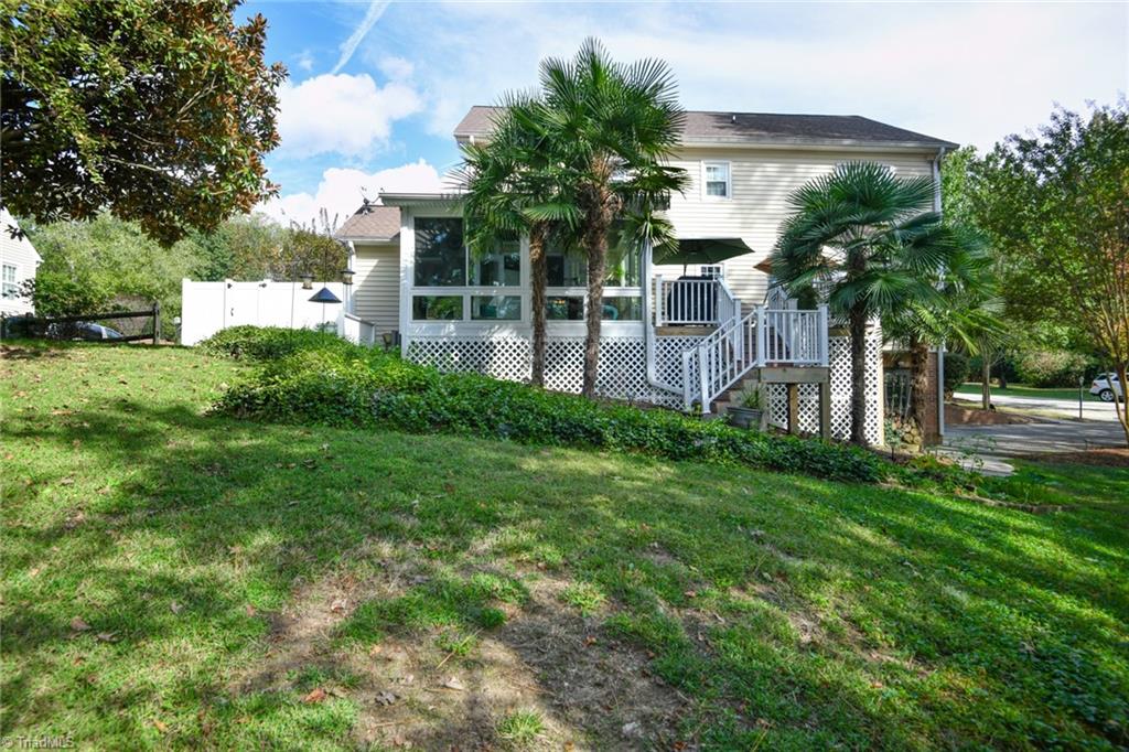 1516 Chimney Rock Drive
