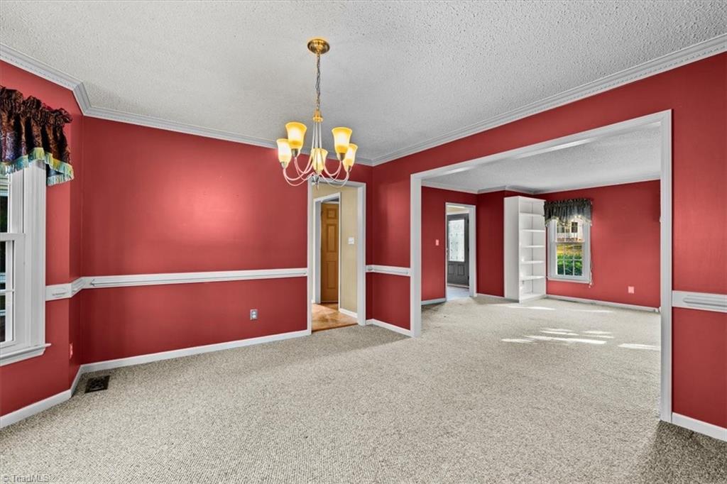 1516 Chimney Rock Drive