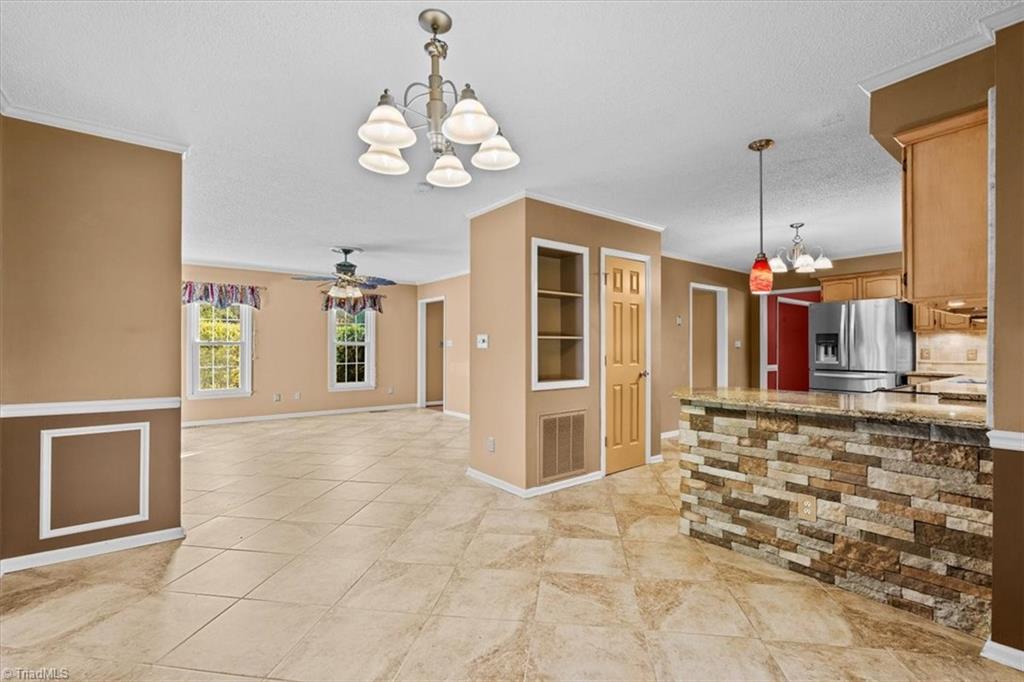 1516 Chimney Rock Drive