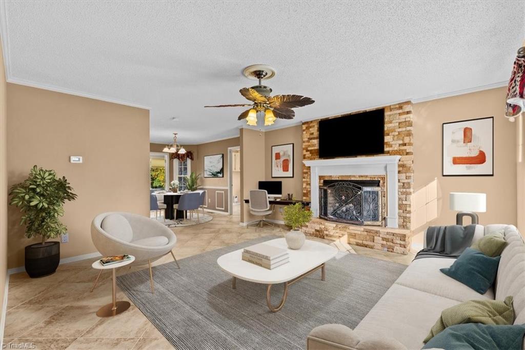 1516 Chimney Rock Drive