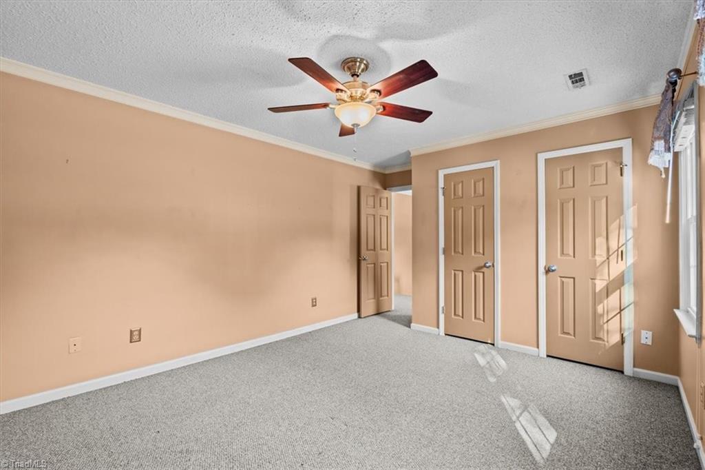 1516 Chimney Rock Drive