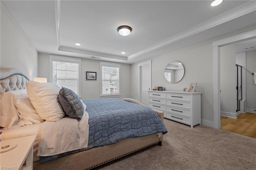 1103 Summerhouse Way