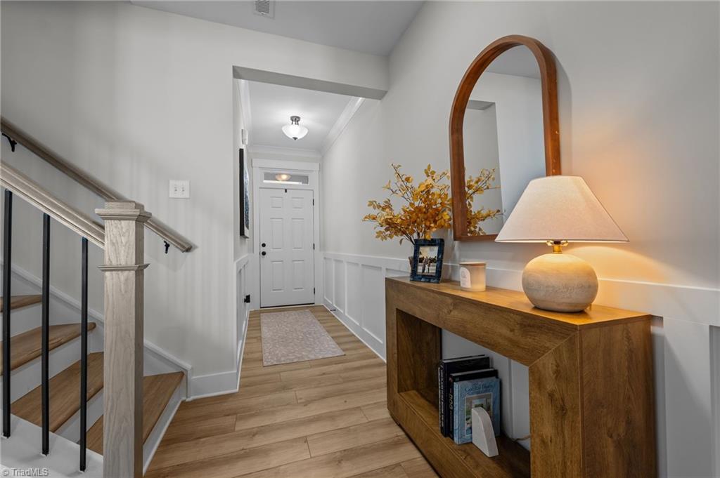 1103 Summerhouse Way