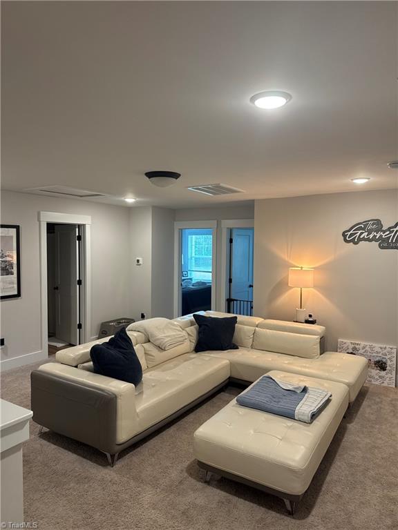 1103 Summerhouse Way